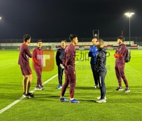 南宫官方网站-【现场直击】中乌赛后的老友会 卡纳瓦罗再会众弟子